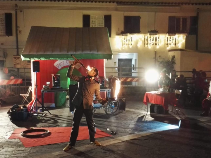 Spettacolo di Giocoleria e Fire Show - Allegra Combriccola