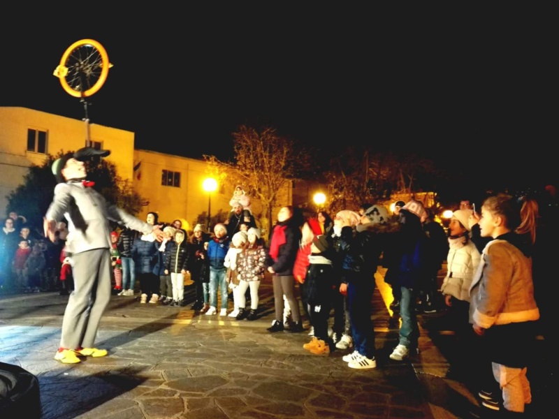 Spettacolo di Giocoleria e Fire Show - Allegra Combriccola