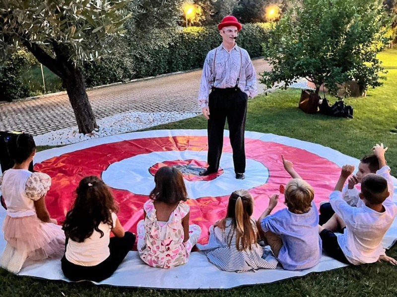 Spettacolo di Giocoleria e Fire Show - Allegra Combriccola