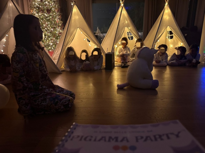 Pigiama Party - momento serale
