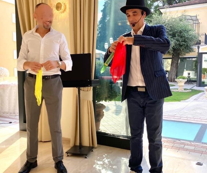 Spettacolo di Magia - Allegra Combriccola